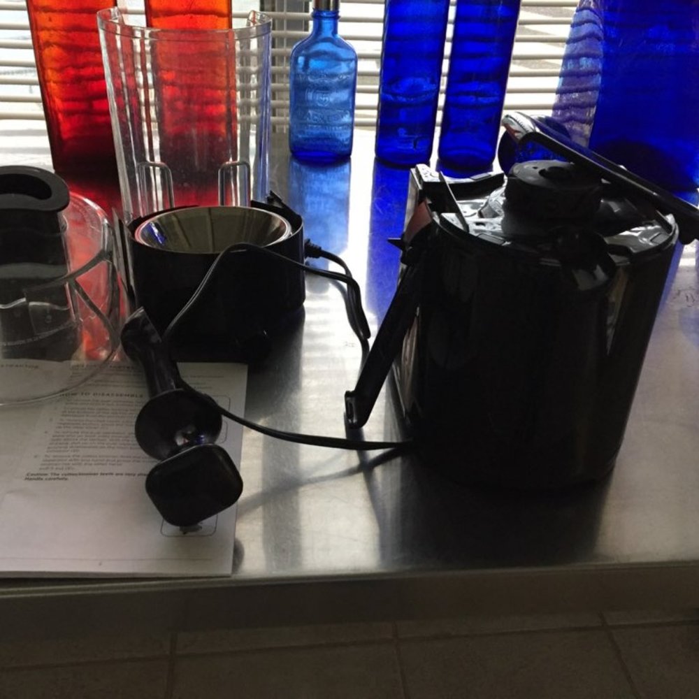 Fruit and Vegetable Extractor
